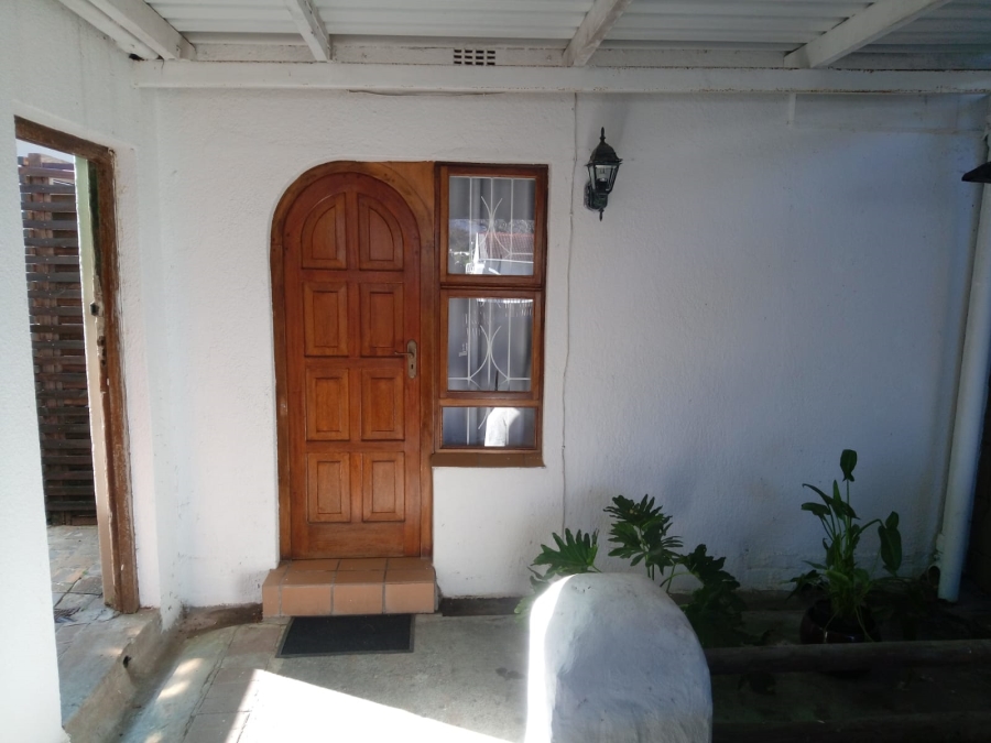 To Let 1 Bedroom Property for Rent in Plumstead Western Cape